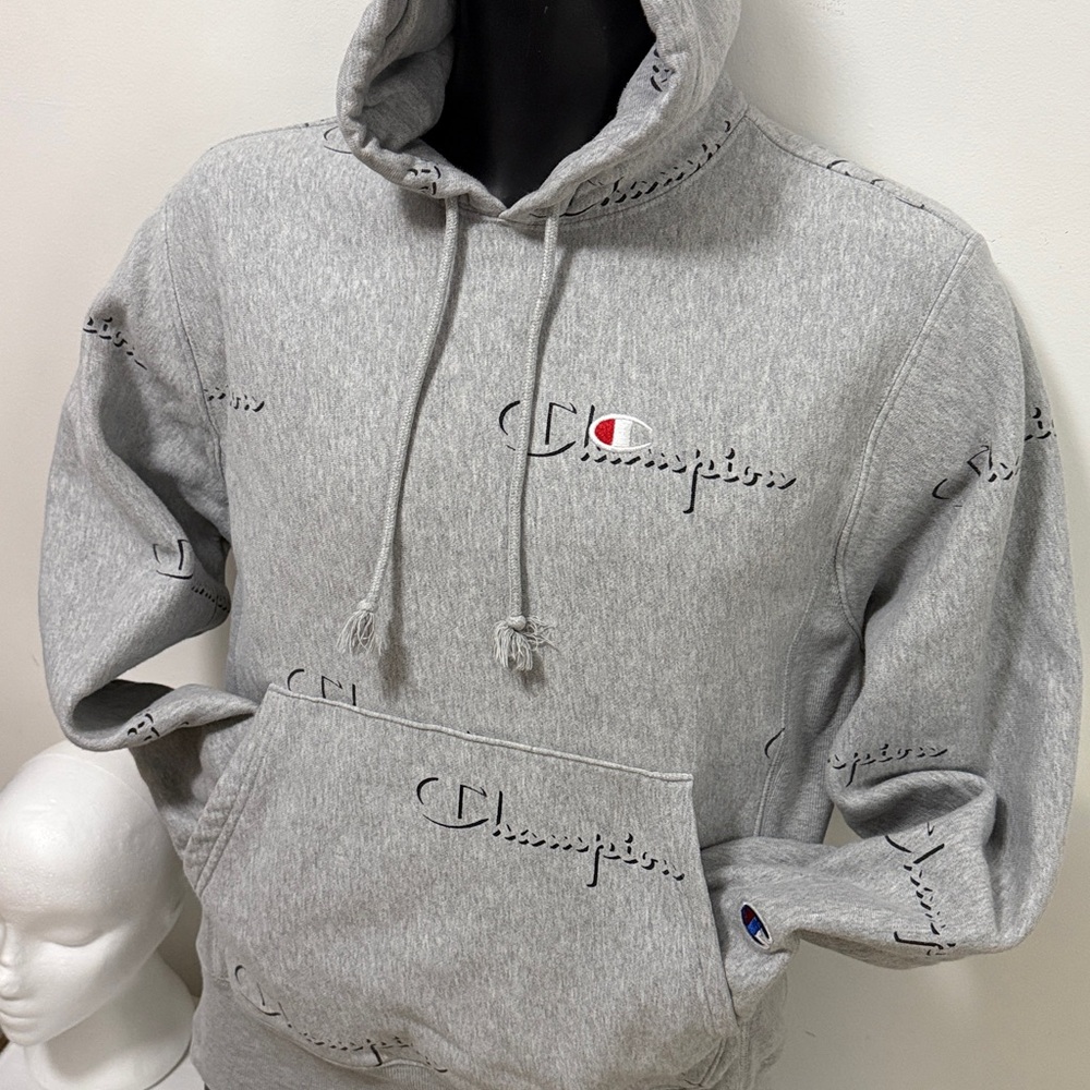 Champion Reverse Weave Small Sweatshirt